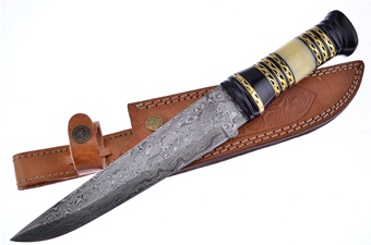 Show Sample Damascus Buffalo Horn Hunter (1pc)