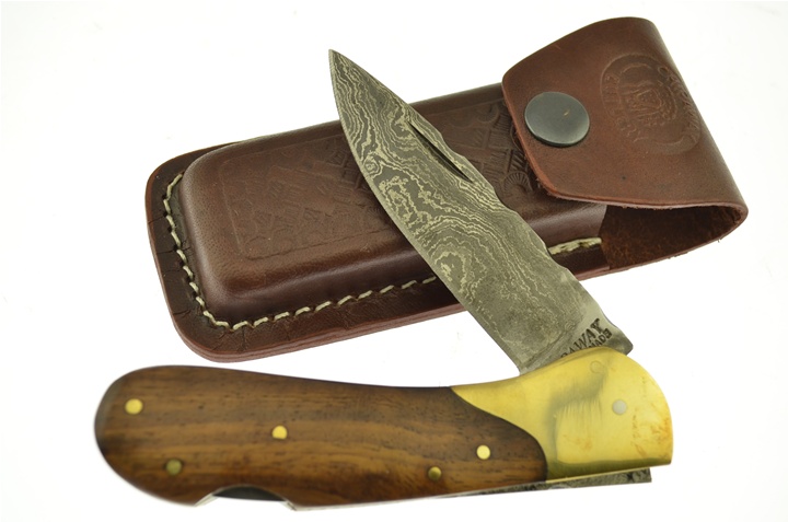 Cutlery Corner: Chipaway Walnut Classic (by Chipaway Cutlery)